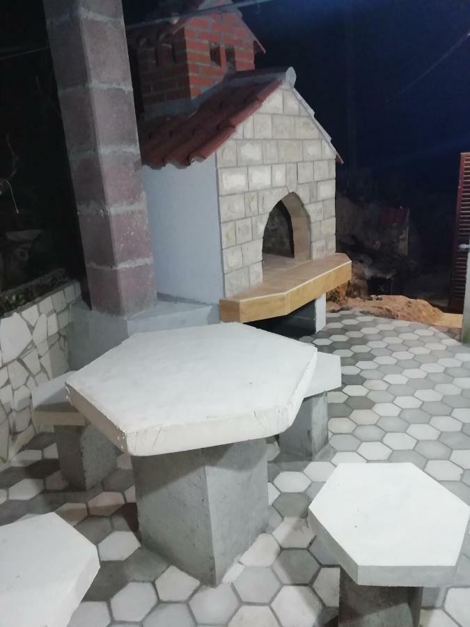 Apartman Radic Ston Exterior photo